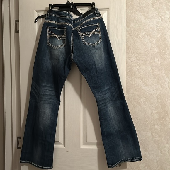Women’s jeans - Picture 3 of 3